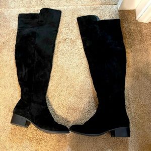 Over knee suede boots